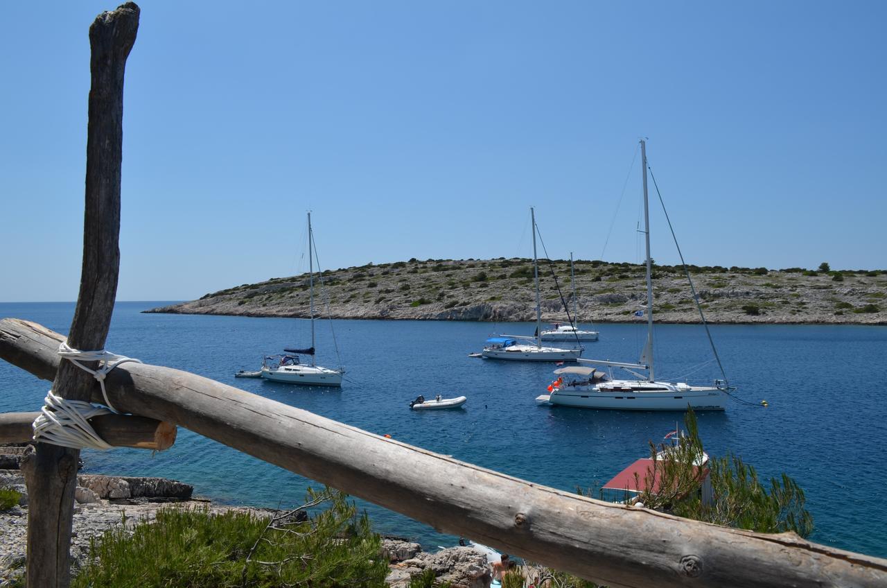 Poseidon Holiday Guesthouse Žirje Eksteriør billede