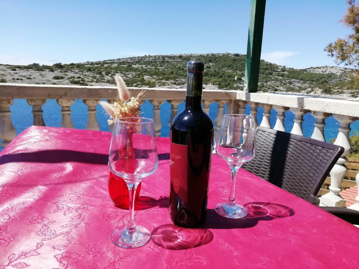 Poseidon Holiday Guesthouse Žirje Eksteriør billede