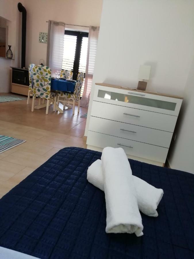Poseidon Holiday Guesthouse Žirje Eksteriør billede
